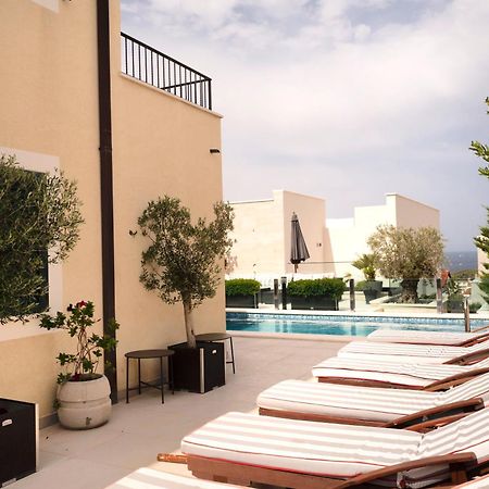Villa Royale With Shared Pool Hvar Town Exterior photo