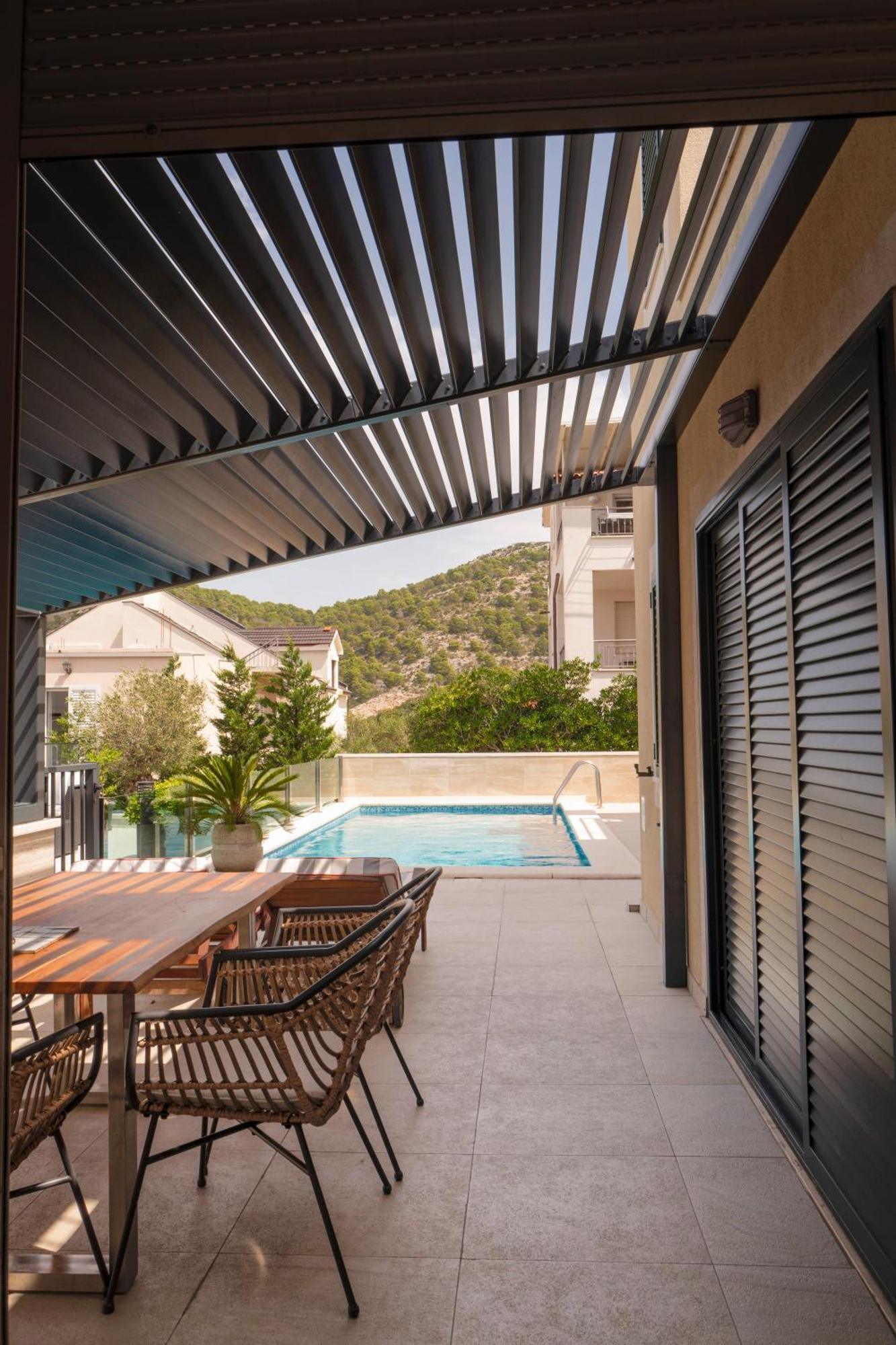 Villa Royale With Shared Pool Hvar Town Exterior photo