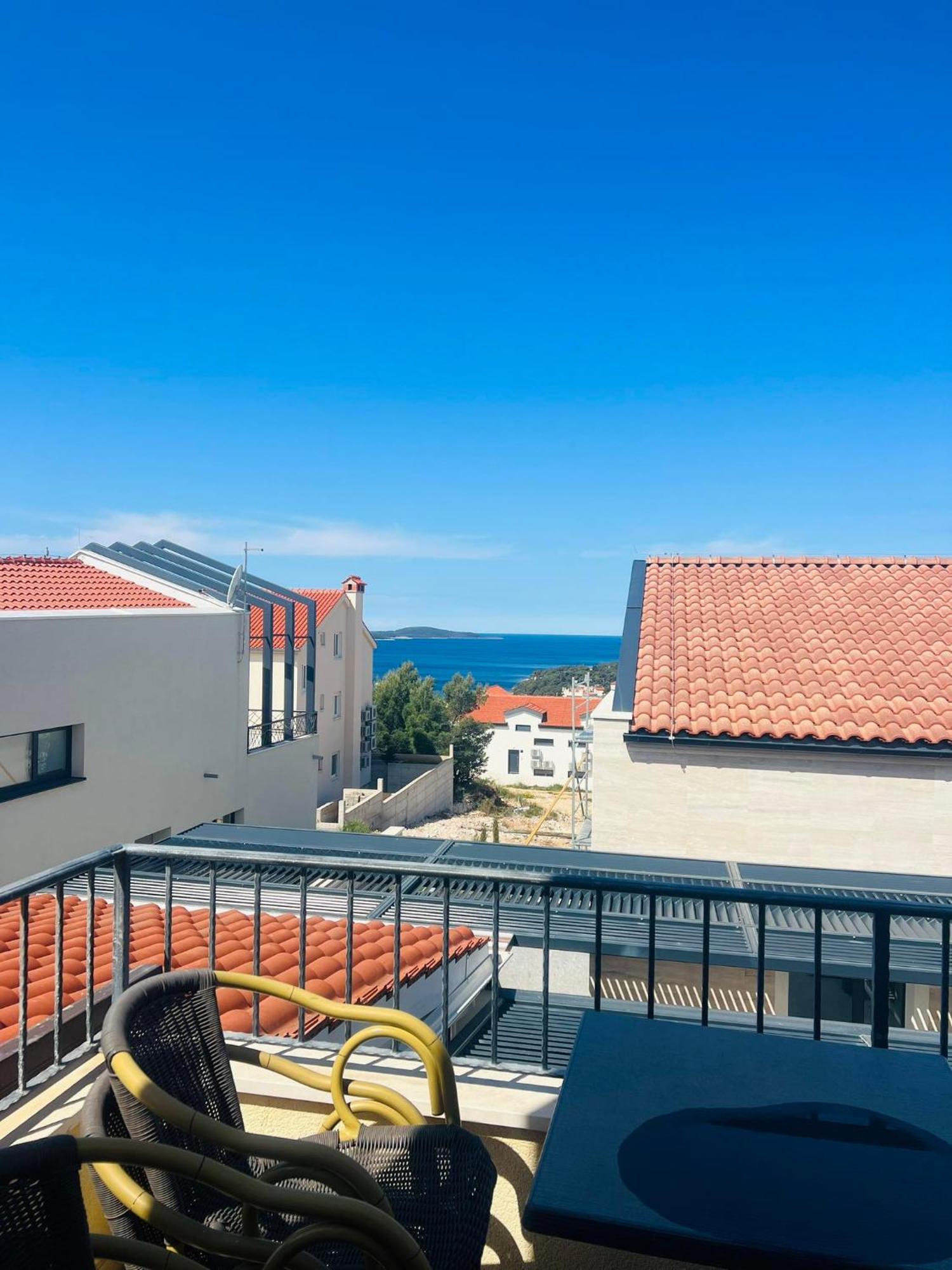 Villa Royale With Shared Pool Hvar Town Exterior photo
